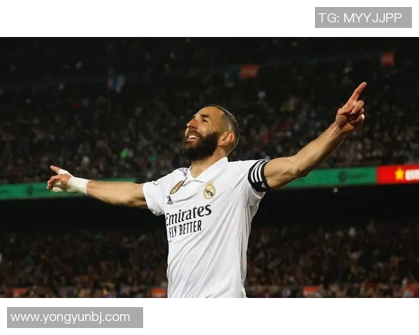 足球明星高清图集展现球场魅力与风采尽在文字与照片之中