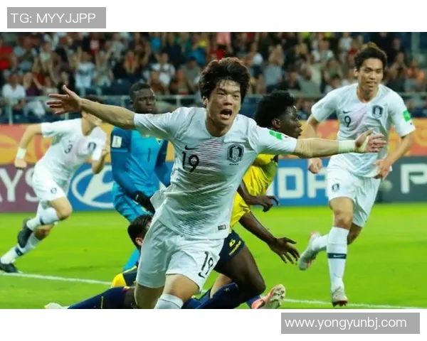 韩国足球明星的崛起与辉煌历程及其影响力排名分析 韩国足球明星的崛起与辉煌历程及其影响力排名分析